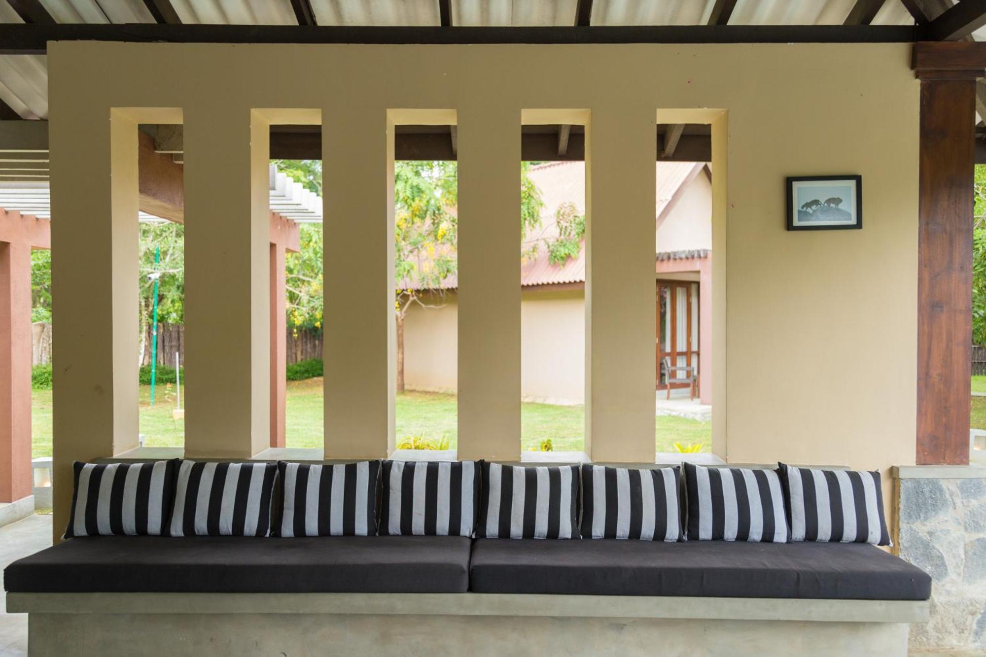 Yala Chalets By Lalan Leisure Kirinda  Exterior photo